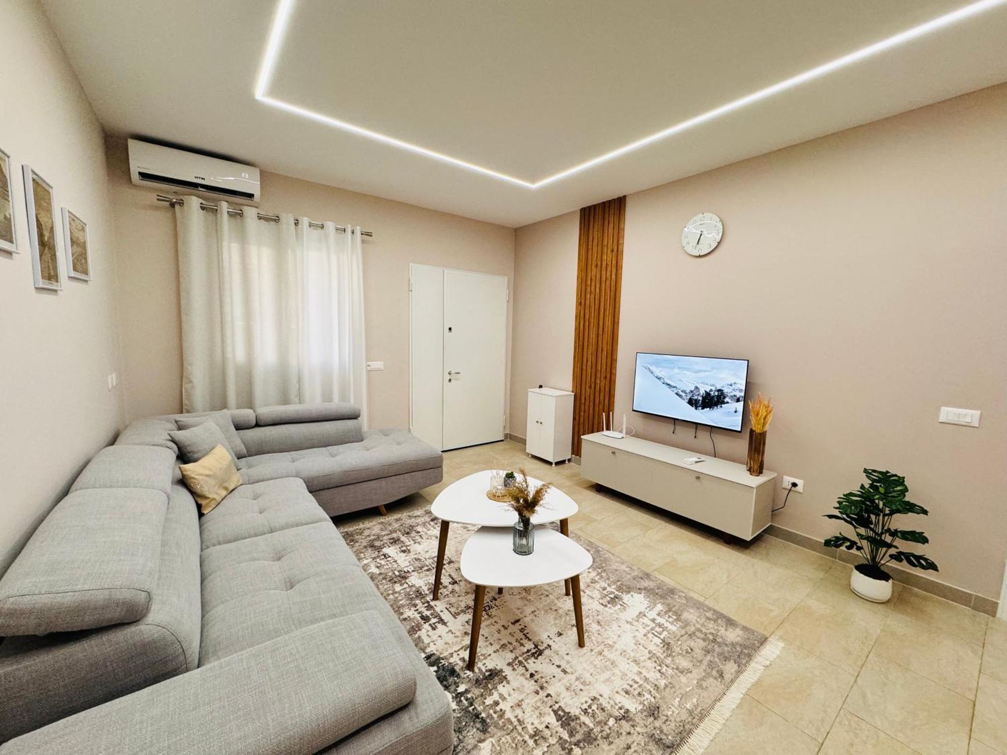 Edi Apartament Center Shkoder Exterior photo