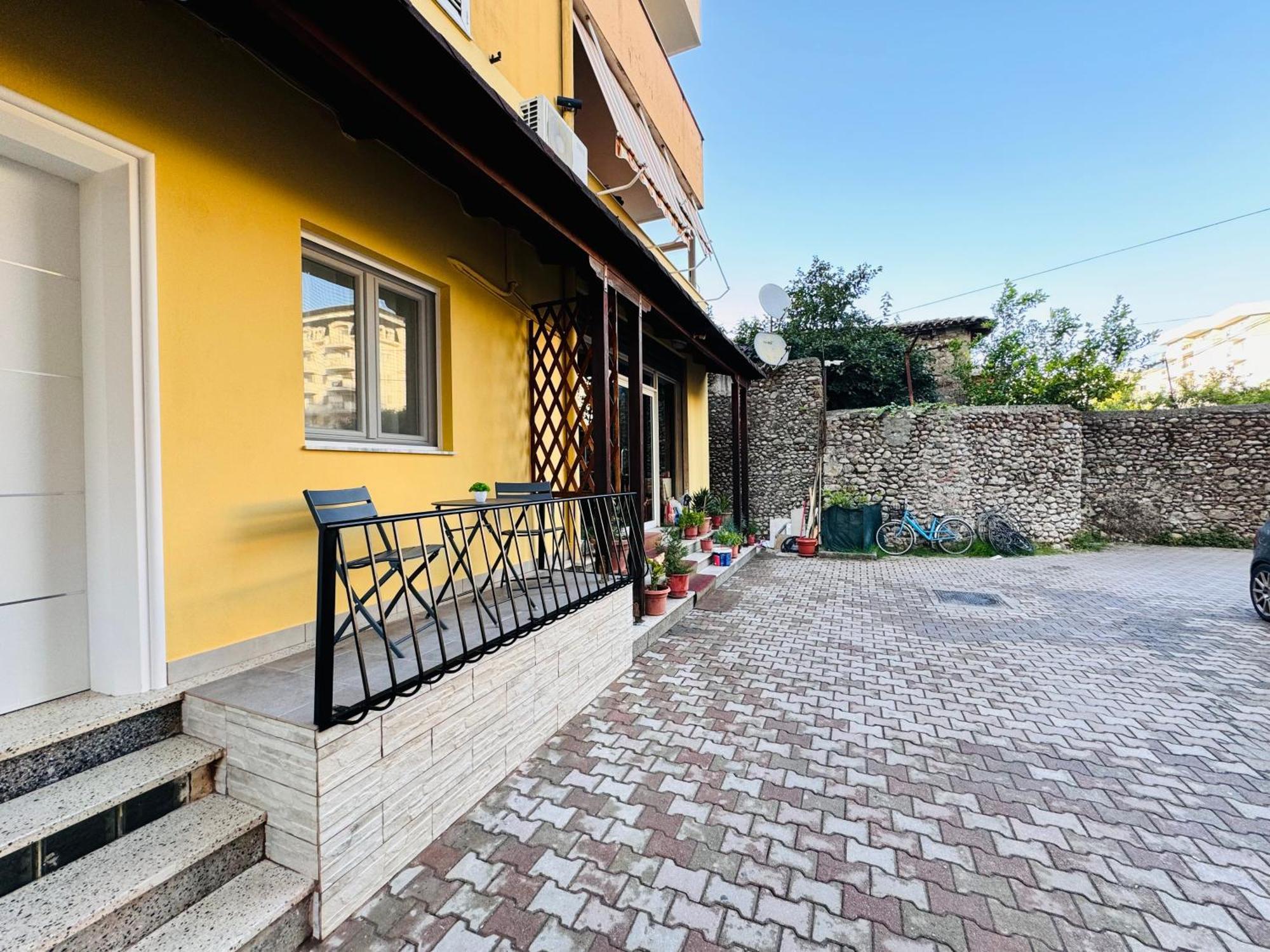 Edi Apartament Center Shkoder Exterior photo